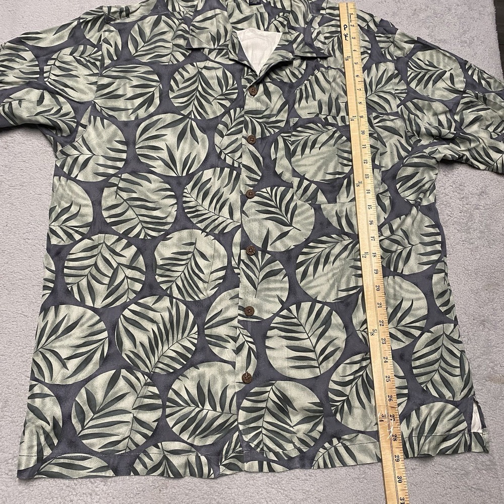 Tommy Bahama Silk Shirt Mens Medium Hawaiian Camp Shirt Loop Collar - Picture 5 of 6